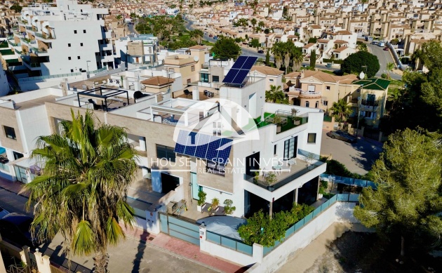 Resale - Villa - Orihuela Costa - Villamartín