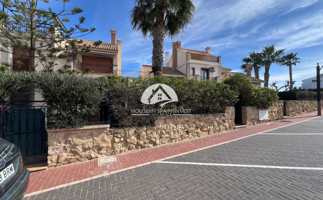Resale - Townhouse - Algorfa - La finca Golf