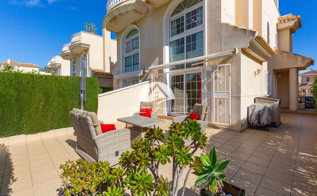 Resale - Villa - Guardamar del Segura - Guardamar - El Raso