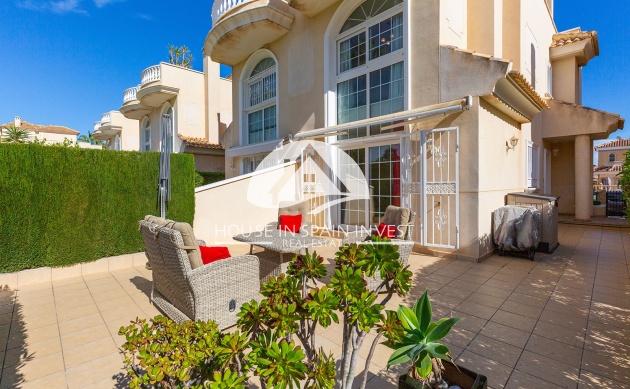 Resale - Villa - Guardamar del Segura - Guardamar - El Raso