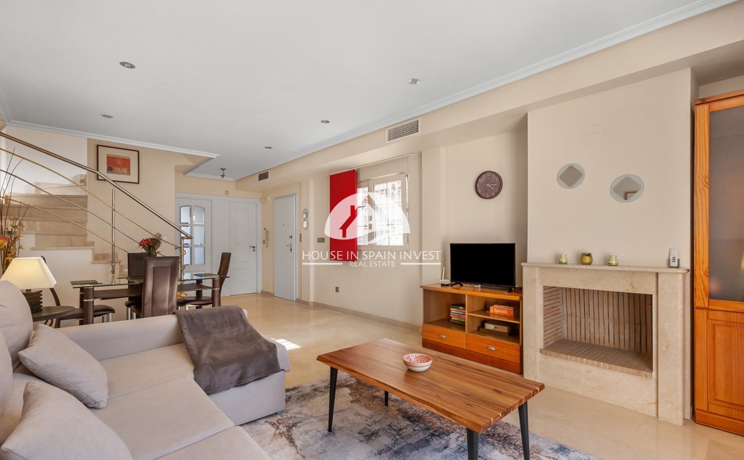 Resale - Villa - Guardamar del Segura - Guardamar - El Raso