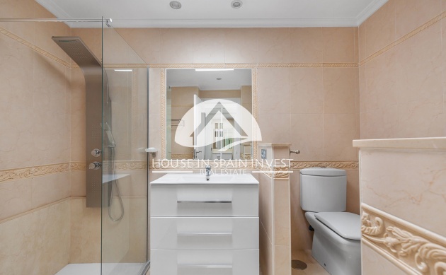 Resale - Villa - Guardamar del Segura - Guardamar - El Raso