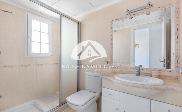 Resale - Villa - Guardamar del Segura - Guardamar - El Raso