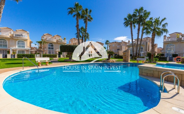 Resale - Villa - Guardamar del Segura - Guardamar - El Raso