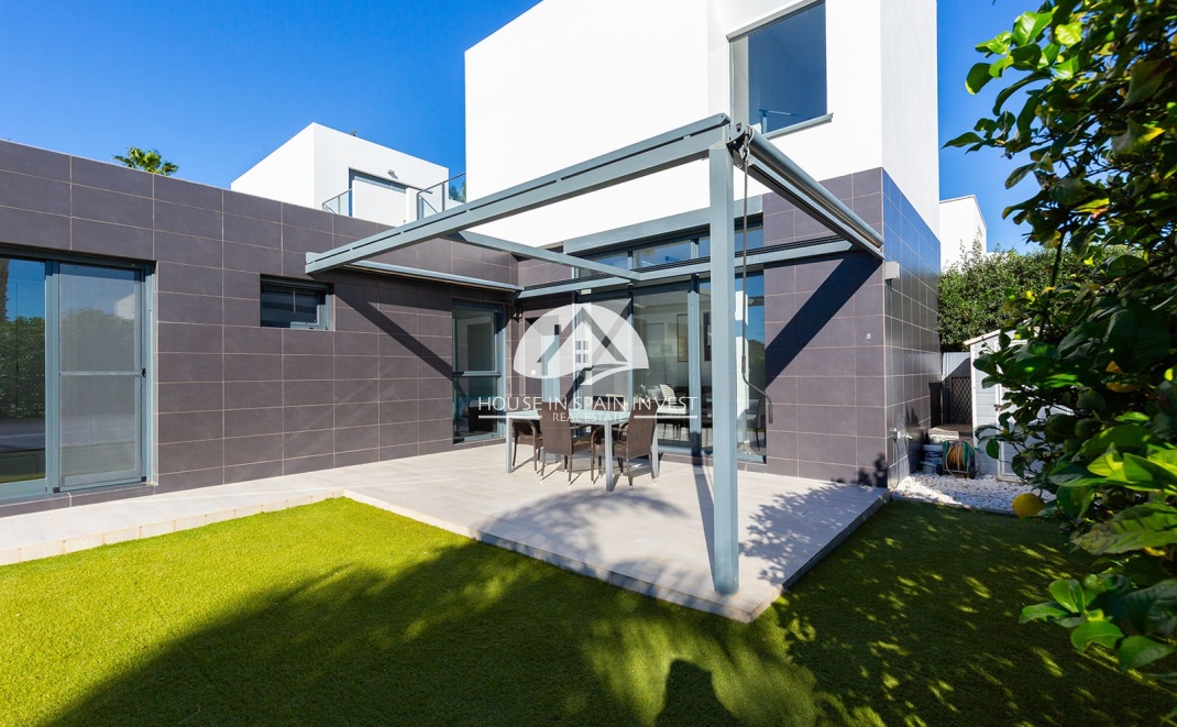 Resale - Townhouse - Algorfa - La finca Golf