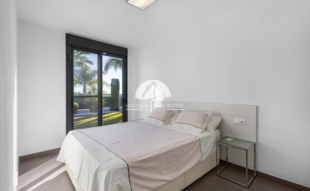 Resale - Townhouse - Algorfa - La finca Golf