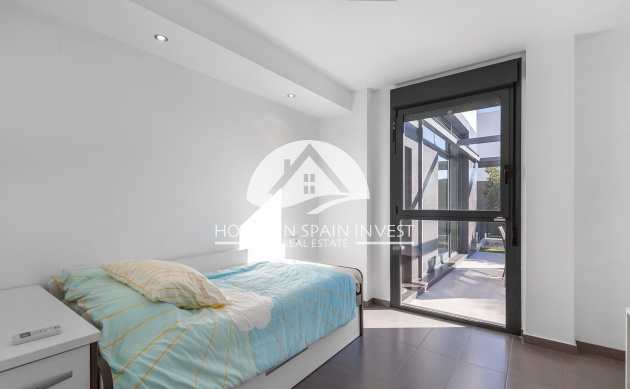 Resale - Townhouse - Algorfa - La finca Golf