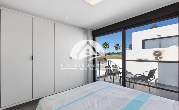 Resale - Townhouse - Algorfa - La finca Golf