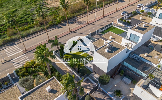 Resale - Townhouse - Algorfa - La finca Golf