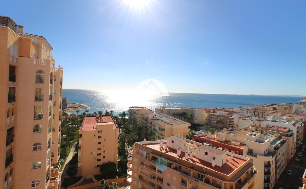 Resale - Apartment  - Torrevieja - Los Frutales