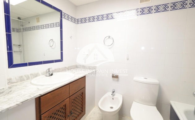 Resale - Apartment  - Torrevieja - Los Frutales