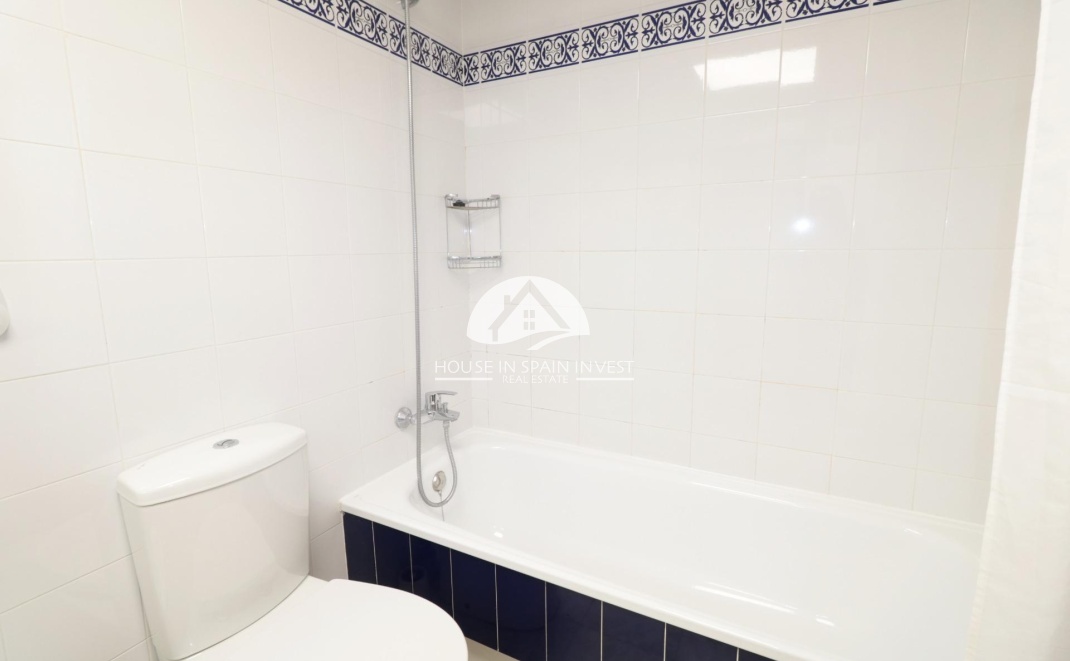 Resale - Apartment  - Torrevieja - Los Frutales