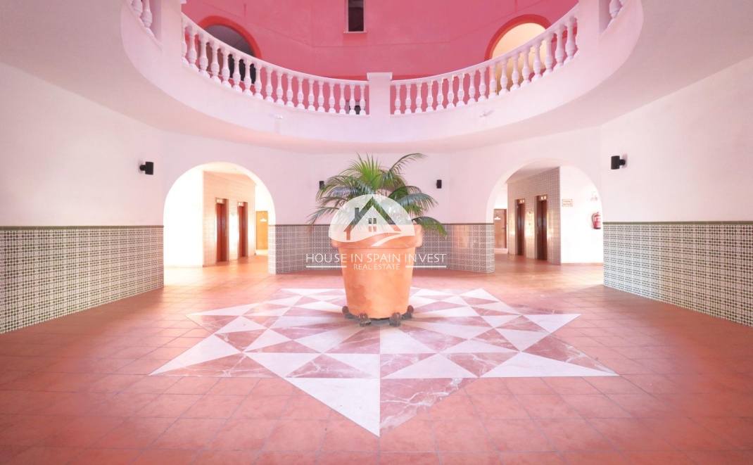 Resale - Apartment  - Torrevieja - Los Frutales