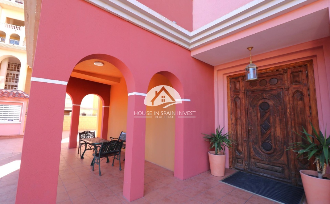 Resale - Apartment  - Torrevieja - Los Frutales
