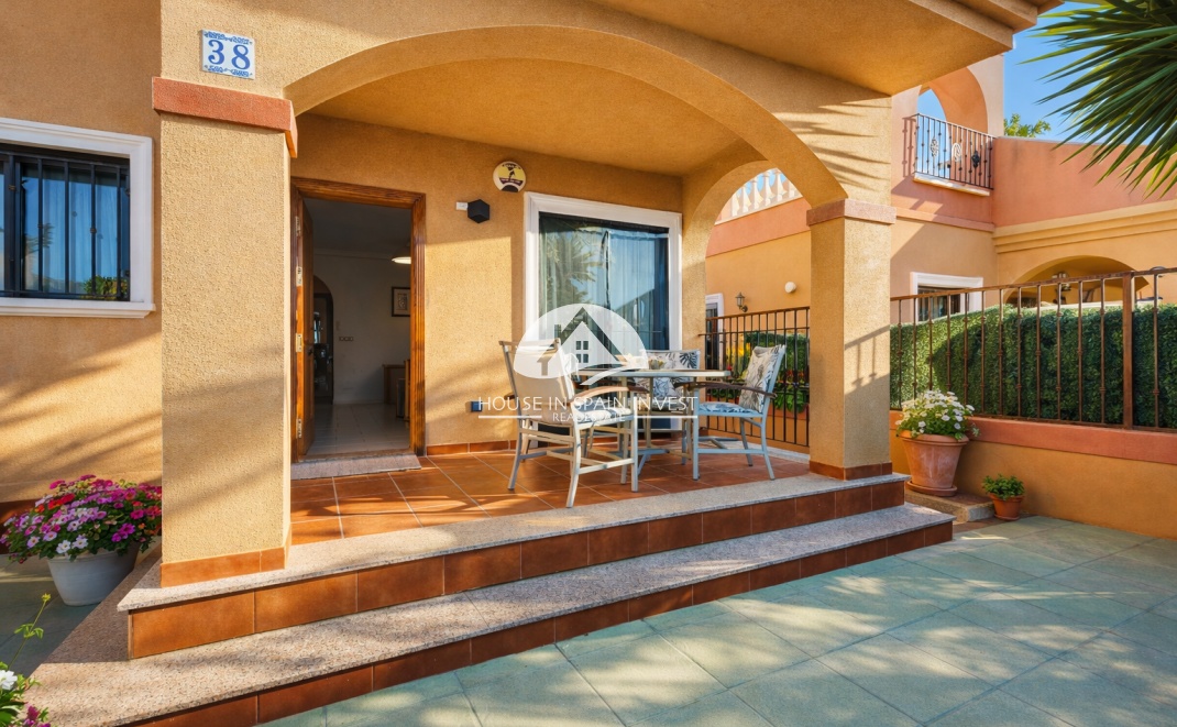 Resale - Villa - Torrevieja - Aguas Nuevas - Sector 25