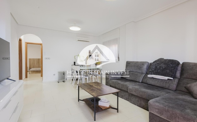 Resale - Villa - Torrevieja - Aguas Nuevas - Sector 25