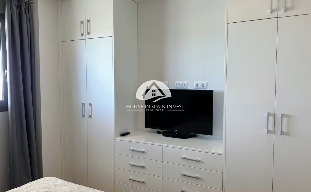 Resale - Apartment  - Orihuela Costa - La Zenia