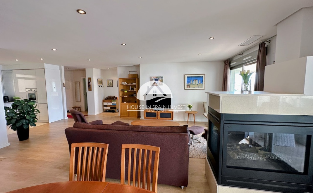 Resale - Apartment  - Orihuela Costa - La Zenia