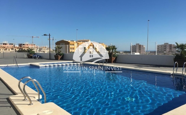 Resale - Apartment  - Orihuela Costa - La Zenia
