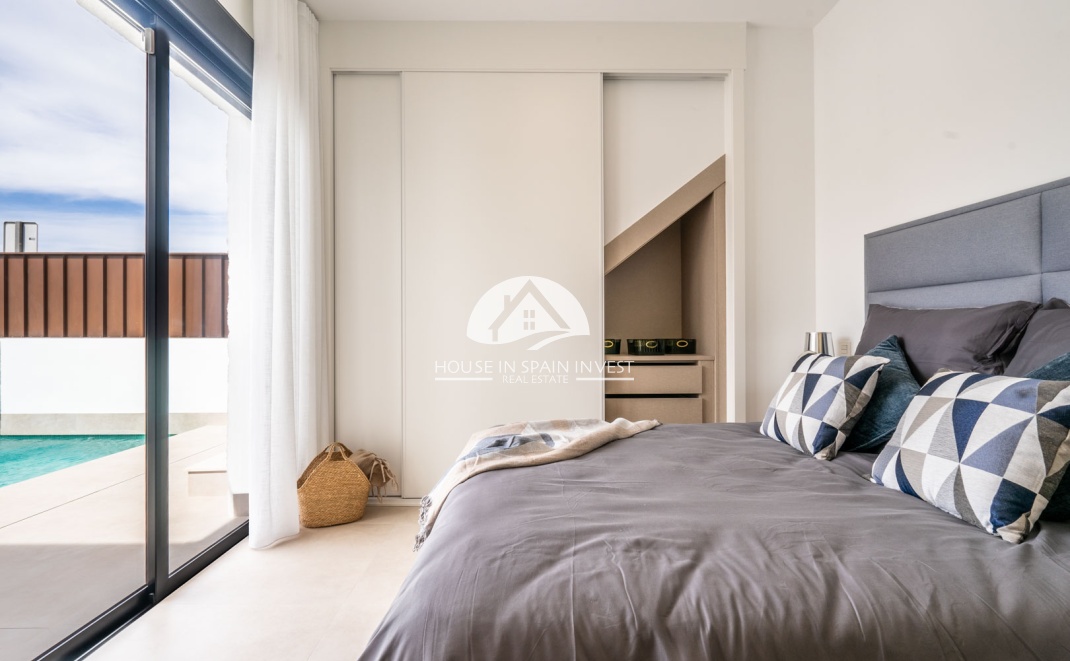 New Build - Villa - Roldán