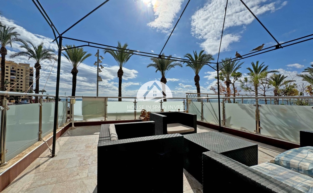 Resale - Apartment  - Torrevieja - Playa del Cura