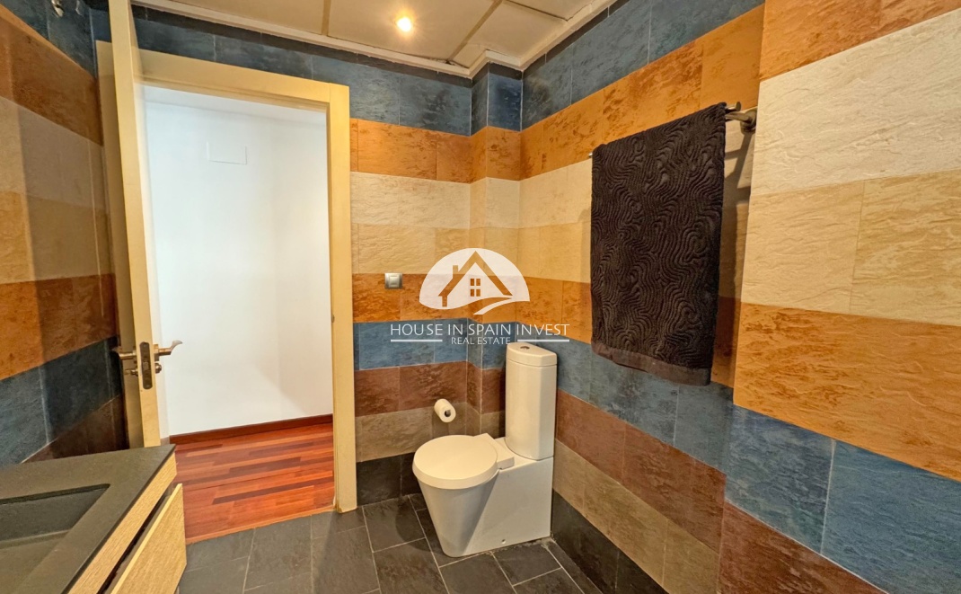 Resale - Apartment  - Torrevieja - Playa del Cura