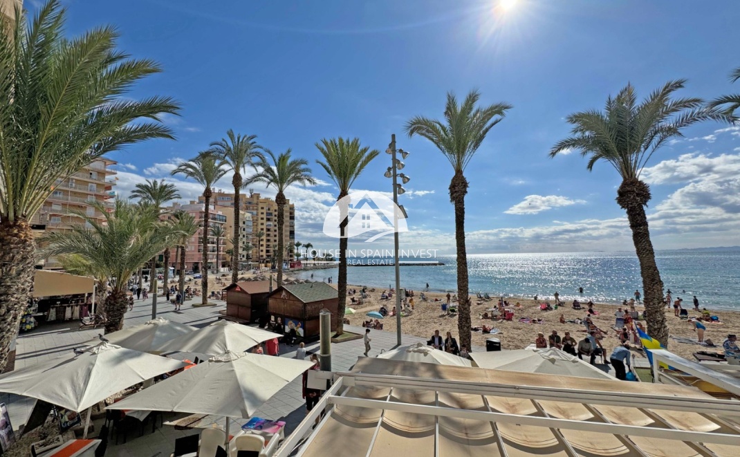 Resale - Apartment  - Torrevieja - Playa del Cura