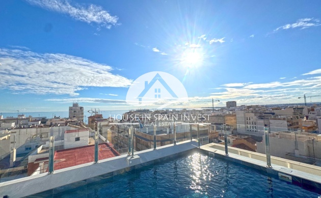 Resale - Apartment  - Torrevieja - Playa del Cura