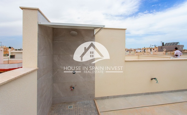 Resale - Apartment  - Torrevieja - Playa del Cura