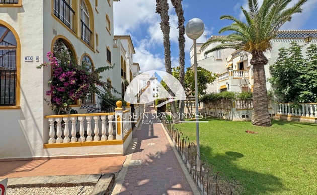 Resale - Apartment  - Torrevieja - La Mata