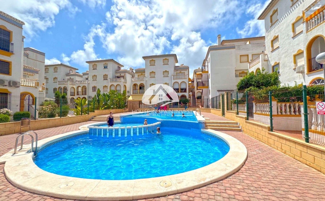 Resale - Apartment  - Torrevieja - La Mata