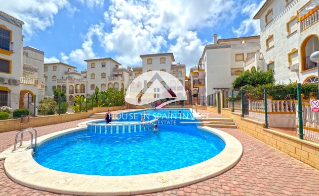 Resale - Apartment  - Torrevieja - La Mata