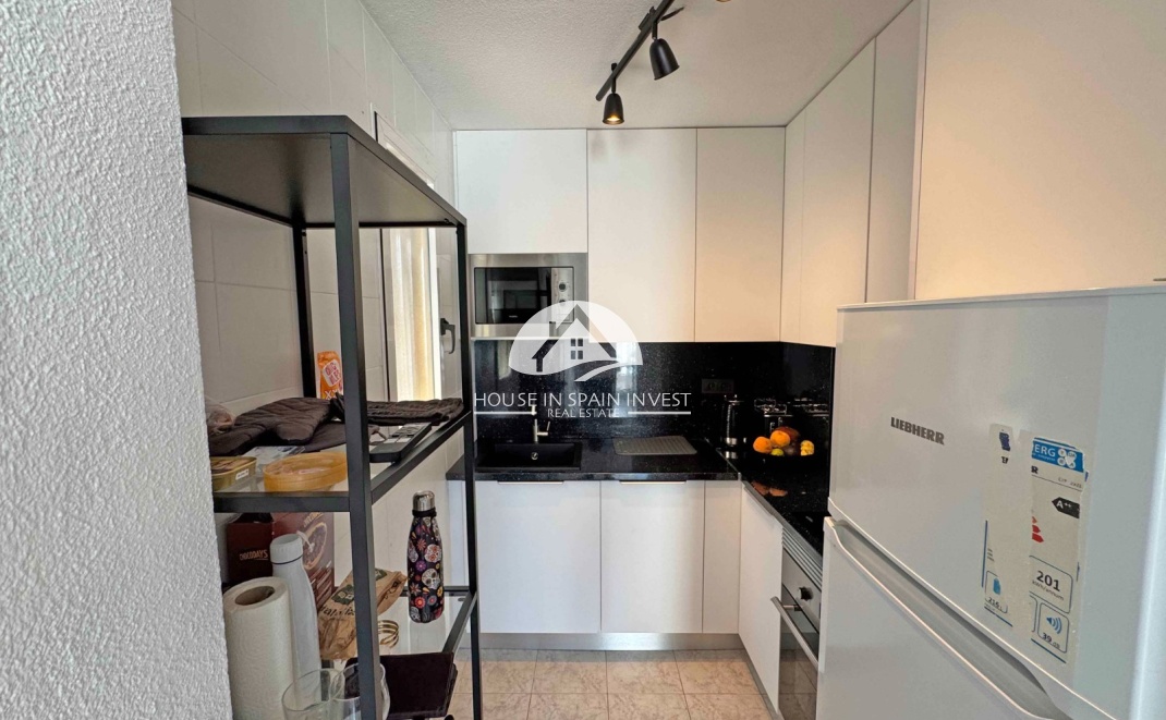 Resale - Apartment  - Torrevieja - La Mata