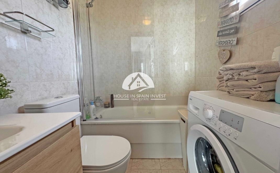 Resale - Apartment  - Torrevieja - La Mata