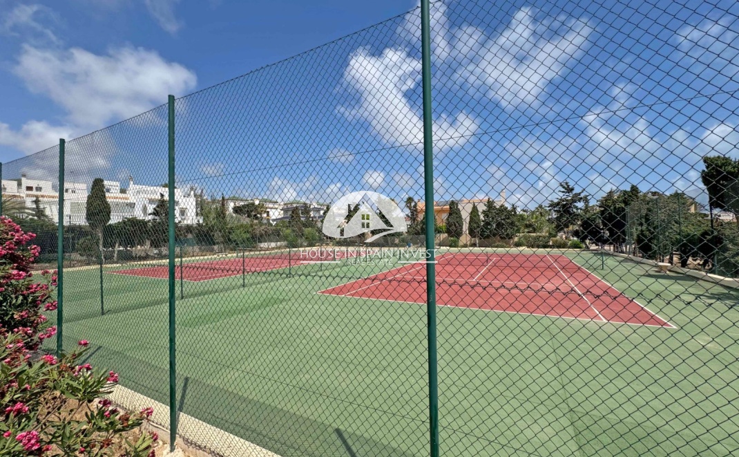 Resale - Apartment  - Torrevieja - La Mata