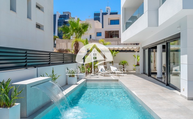 Resale - Villa - Guardamar del Segura - Guardamar - El Raso