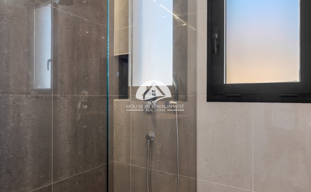 Resale - Villa - Guardamar del Segura - Guardamar - El Raso