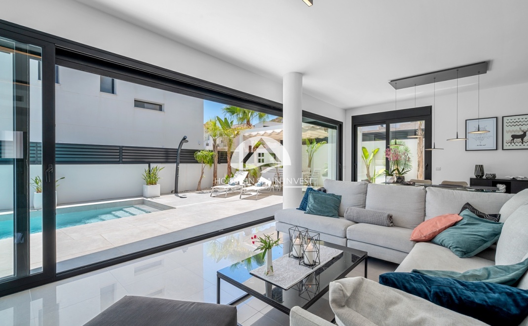 Resale - Villa - Guardamar del Segura - Guardamar - El Raso