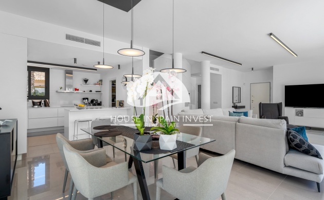 Resale - Villa - Guardamar del Segura - Guardamar - El Raso