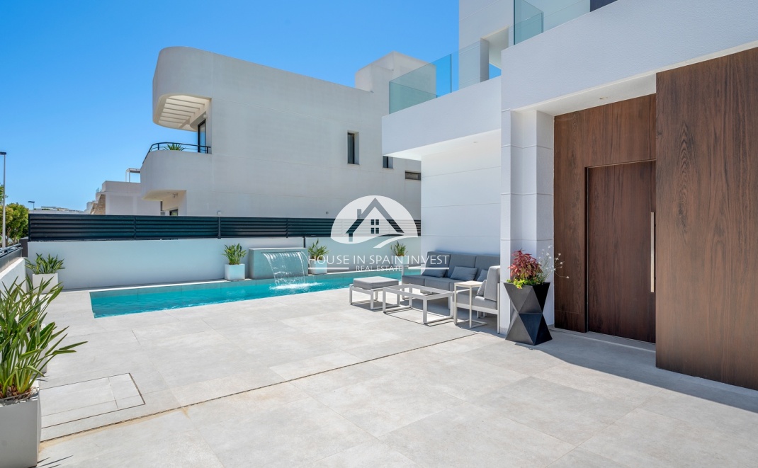 Resale - Villa - Guardamar del Segura - Guardamar - El Raso