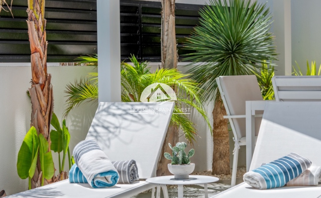 Resale - Villa - Guardamar del Segura - Guardamar - El Raso