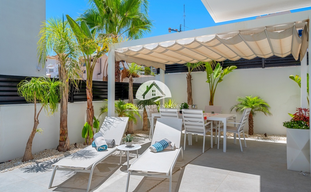 Resale - Villa - Guardamar del Segura - Guardamar - El Raso