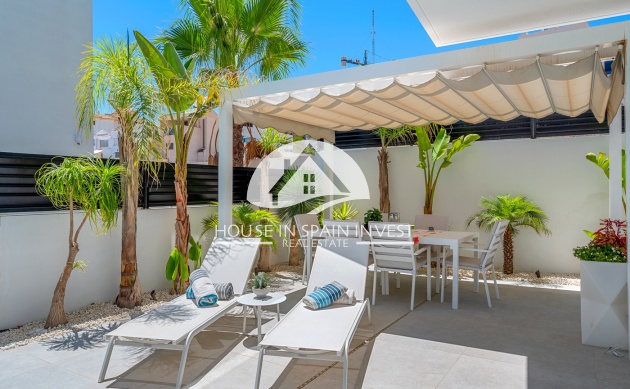 Resale - Villa - Guardamar del Segura - Guardamar - El Raso