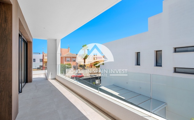 Resale - Villa - Guardamar del Segura - Guardamar - El Raso