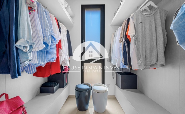 Resale - Villa - Guardamar del Segura - Guardamar - El Raso