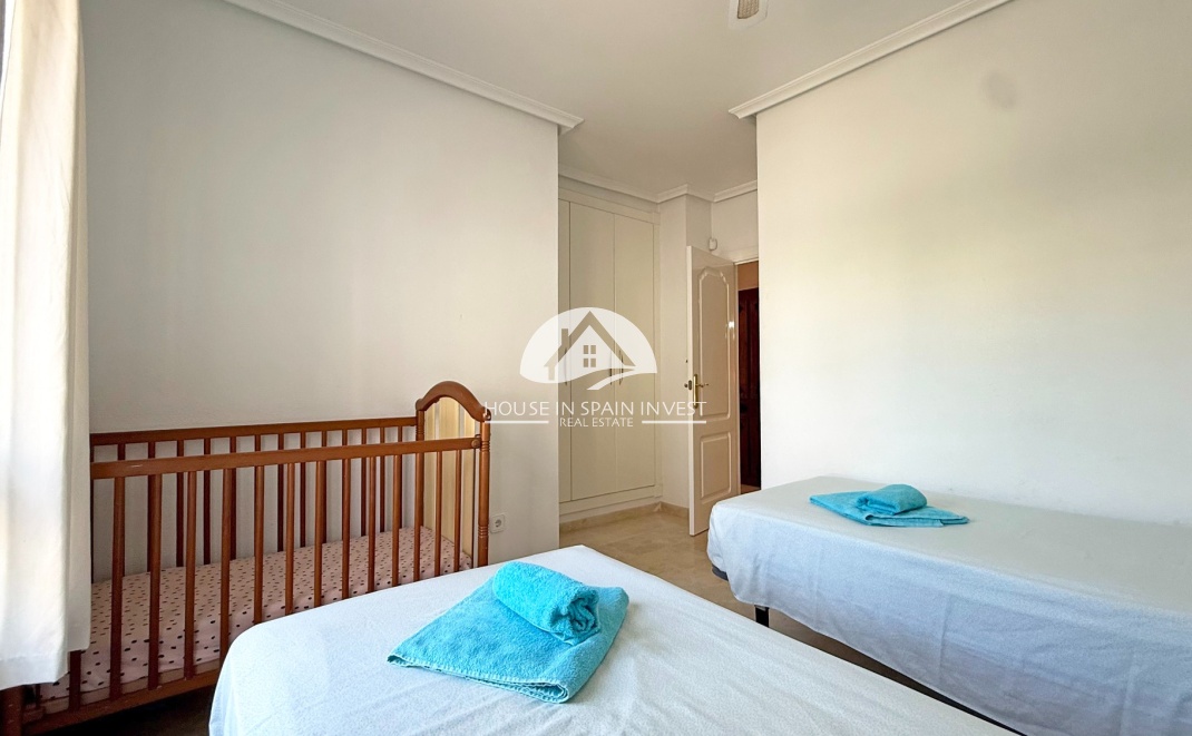 Resale - Apartment  - Orihuela Costa - Villamartín