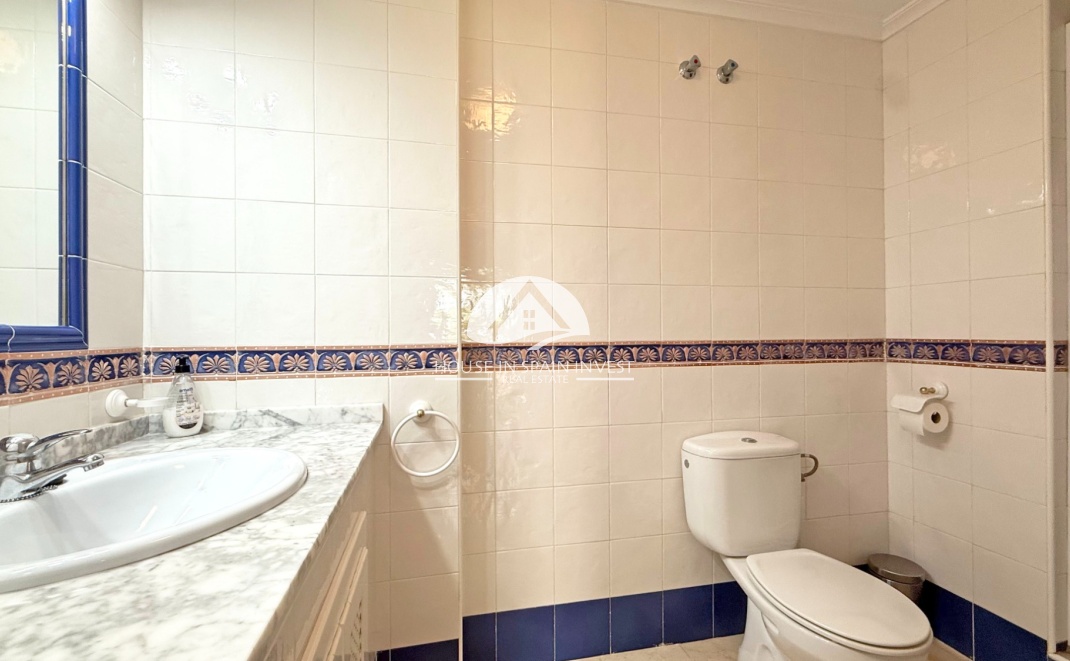 Resale - Apartment  - Orihuela Costa - Villamartín