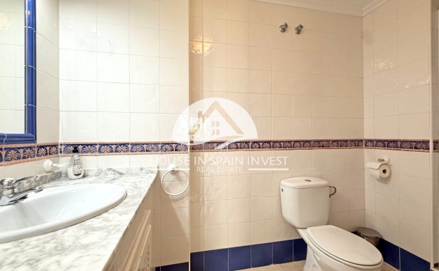 Resale - Apartment  - Orihuela Costa - Villamartín