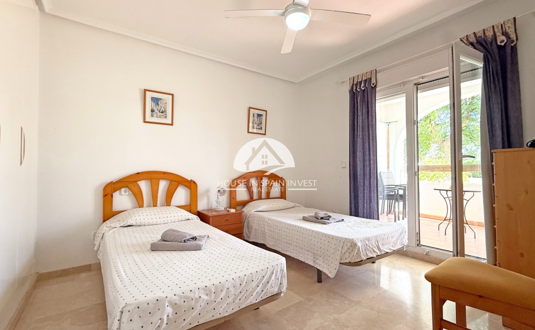 Resale - Apartment  - Orihuela Costa - Villamartín
