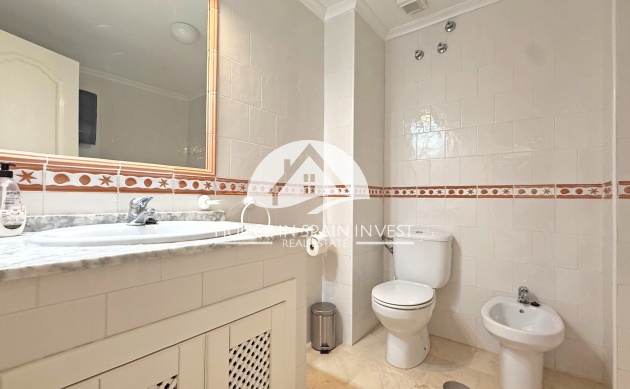 Resale - Apartment  - Orihuela Costa - Villamartín